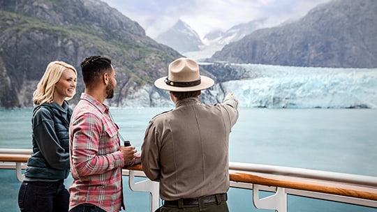 Crucero por Alaska navegando con Princess Cruises
pareja y guia